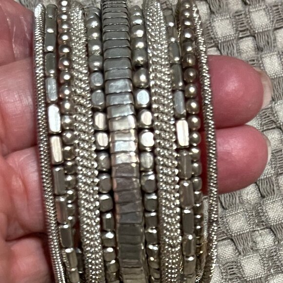 Silver beaded Coiled Bracelet - Picture 6 of 8